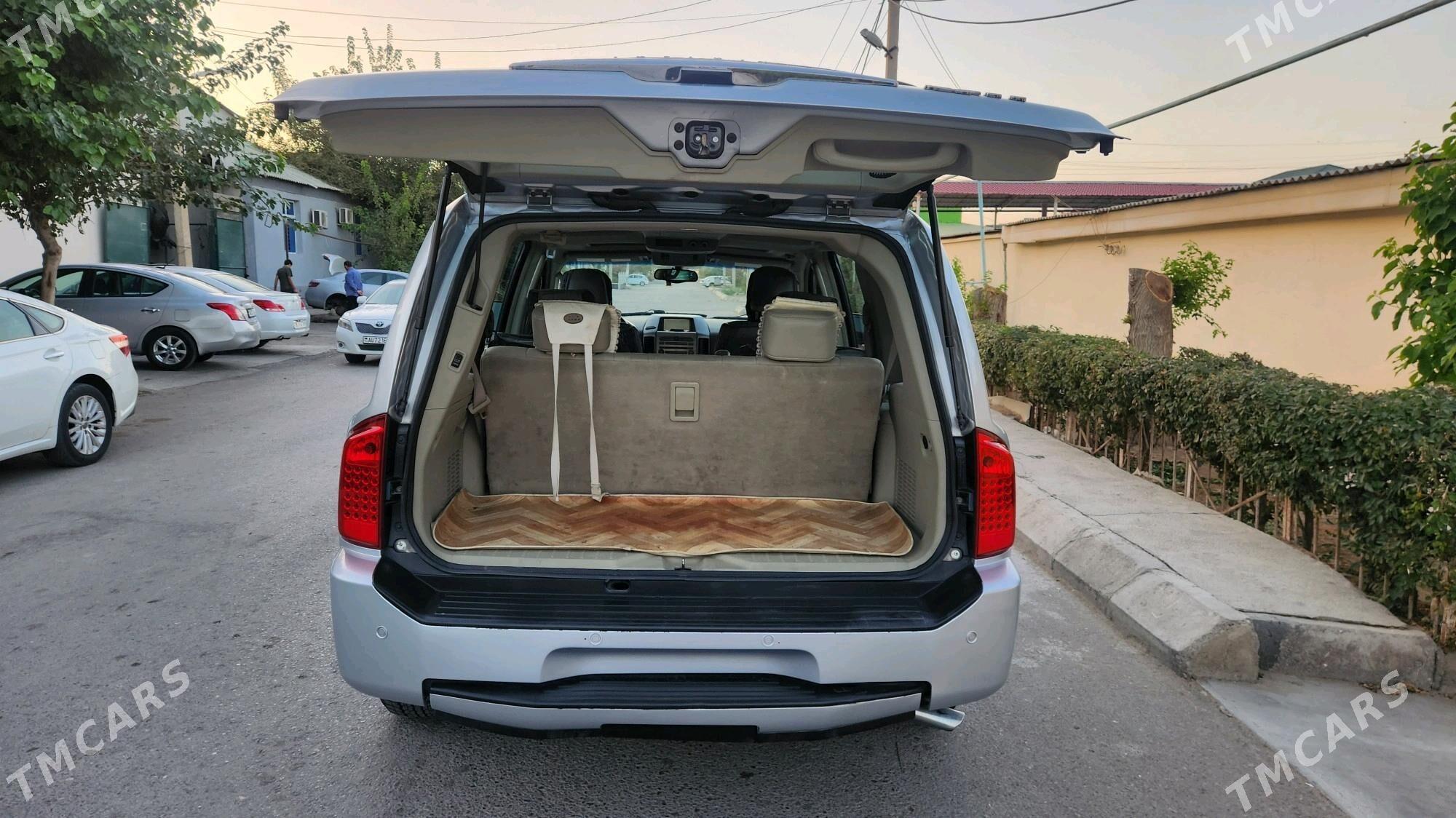 Infiniti QX56 2004 - 250 000 TMT - Aşgabat - img 3