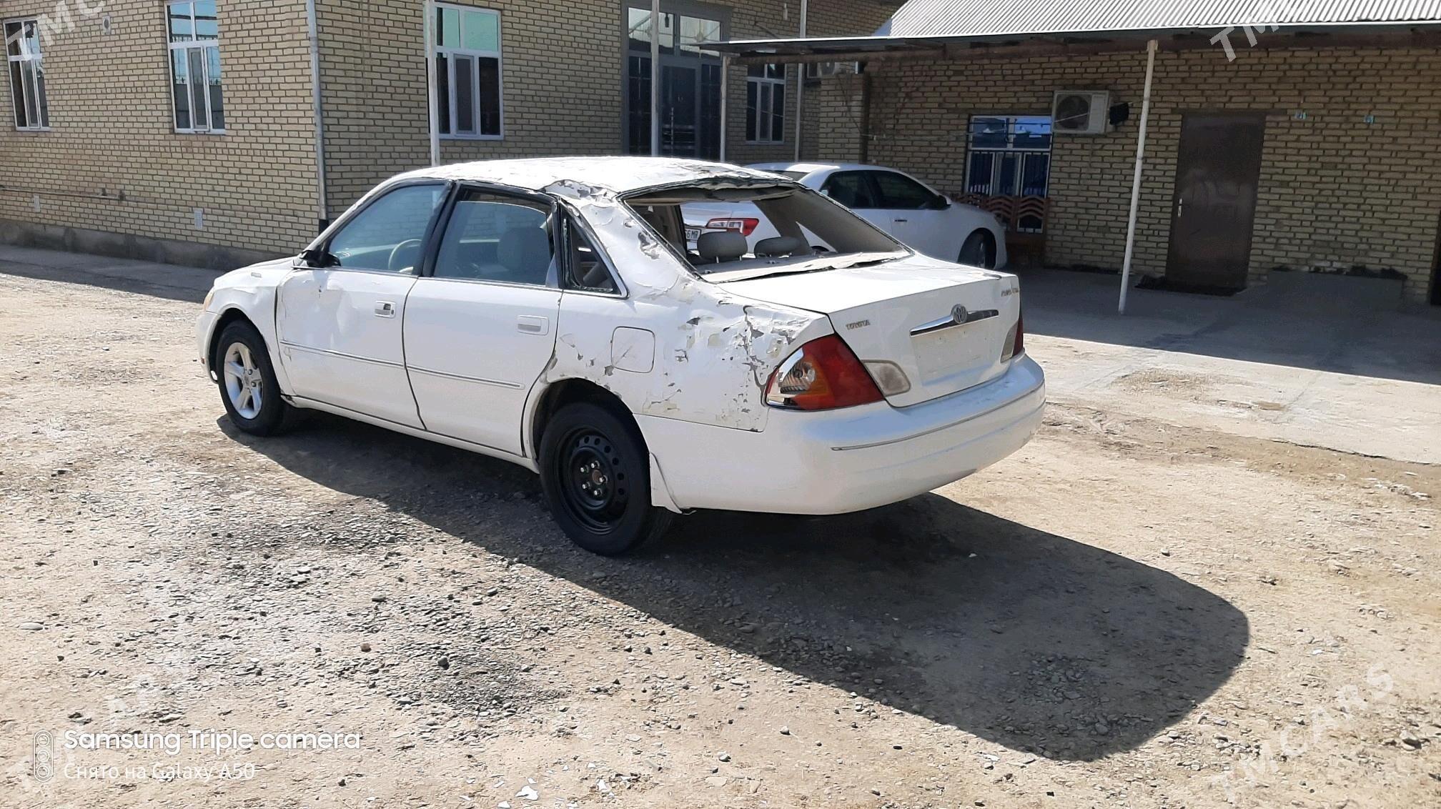 Toyota Avalon 2001 - 113 000 TMT - Мары - img 10