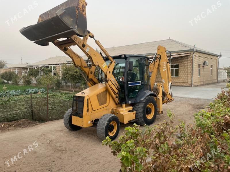 JCB 3CX Compact 2013 - 390 000 TMT - Мары - img 1