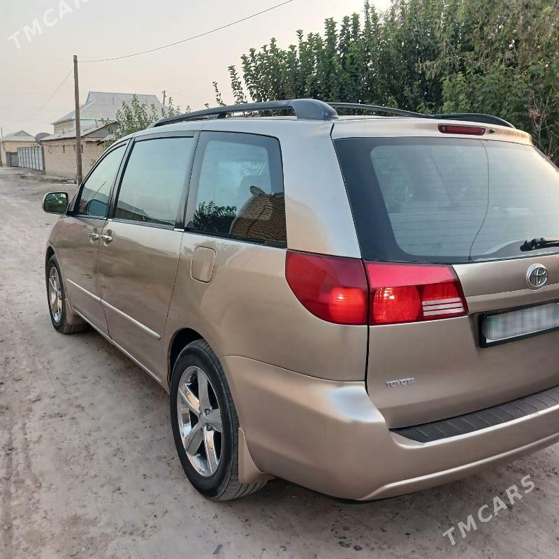Toyota Sienna 2005 - 250 000 TMT - Мургап - img 7