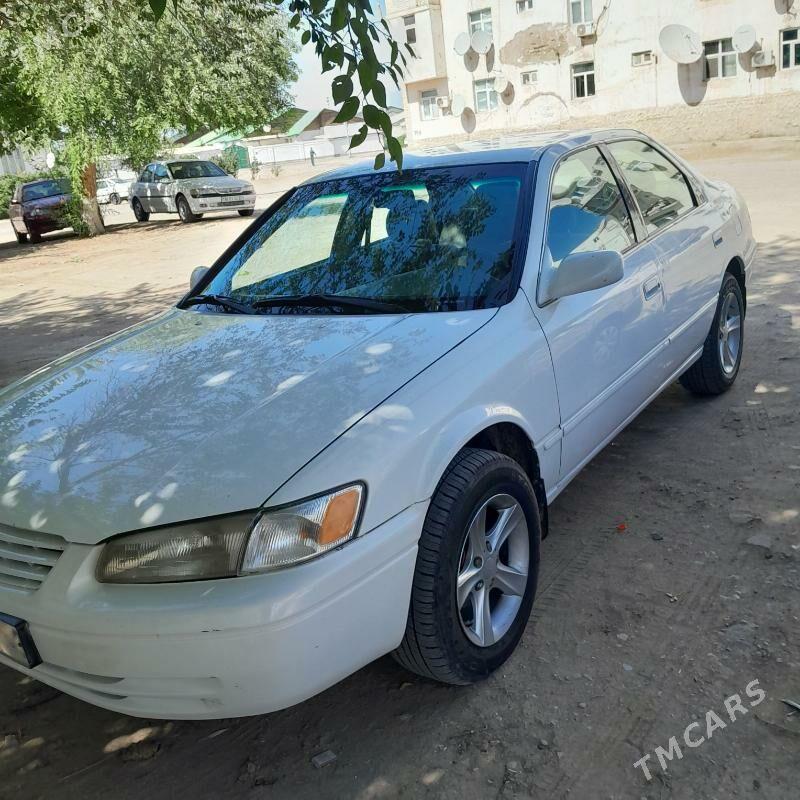 Toyota Camry 1999 - 140 000 TMT - Daşoguz - img 3
