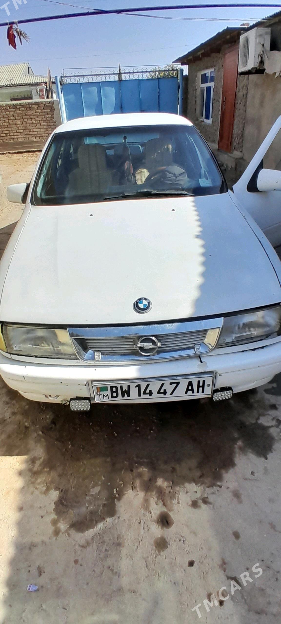 Opel Vectra 1991 - 28 000 TMT - Ak bugdaý etraby - img 3