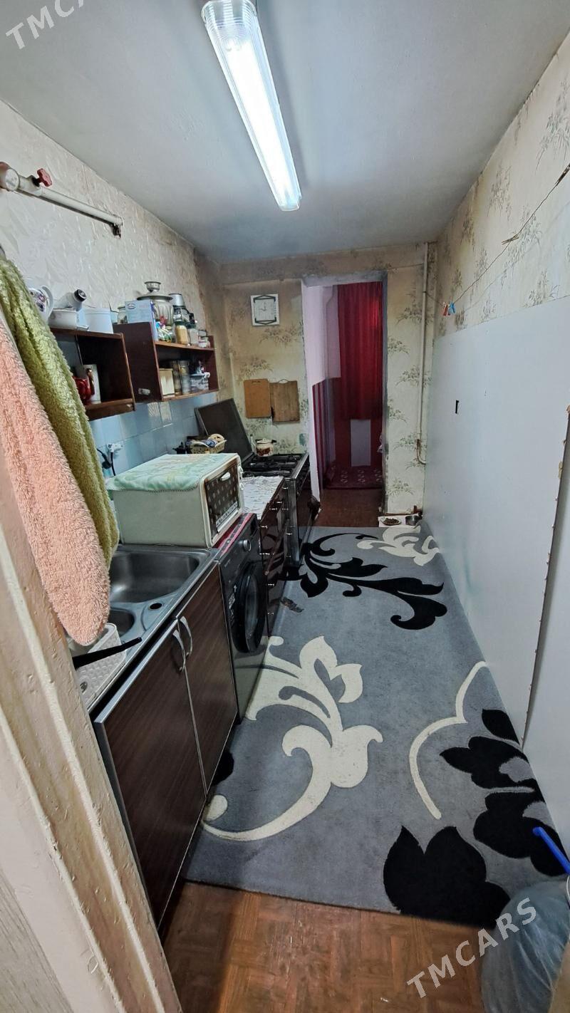 30 мкр 2 комнаты 3 этаж - 30 mkr - img 4