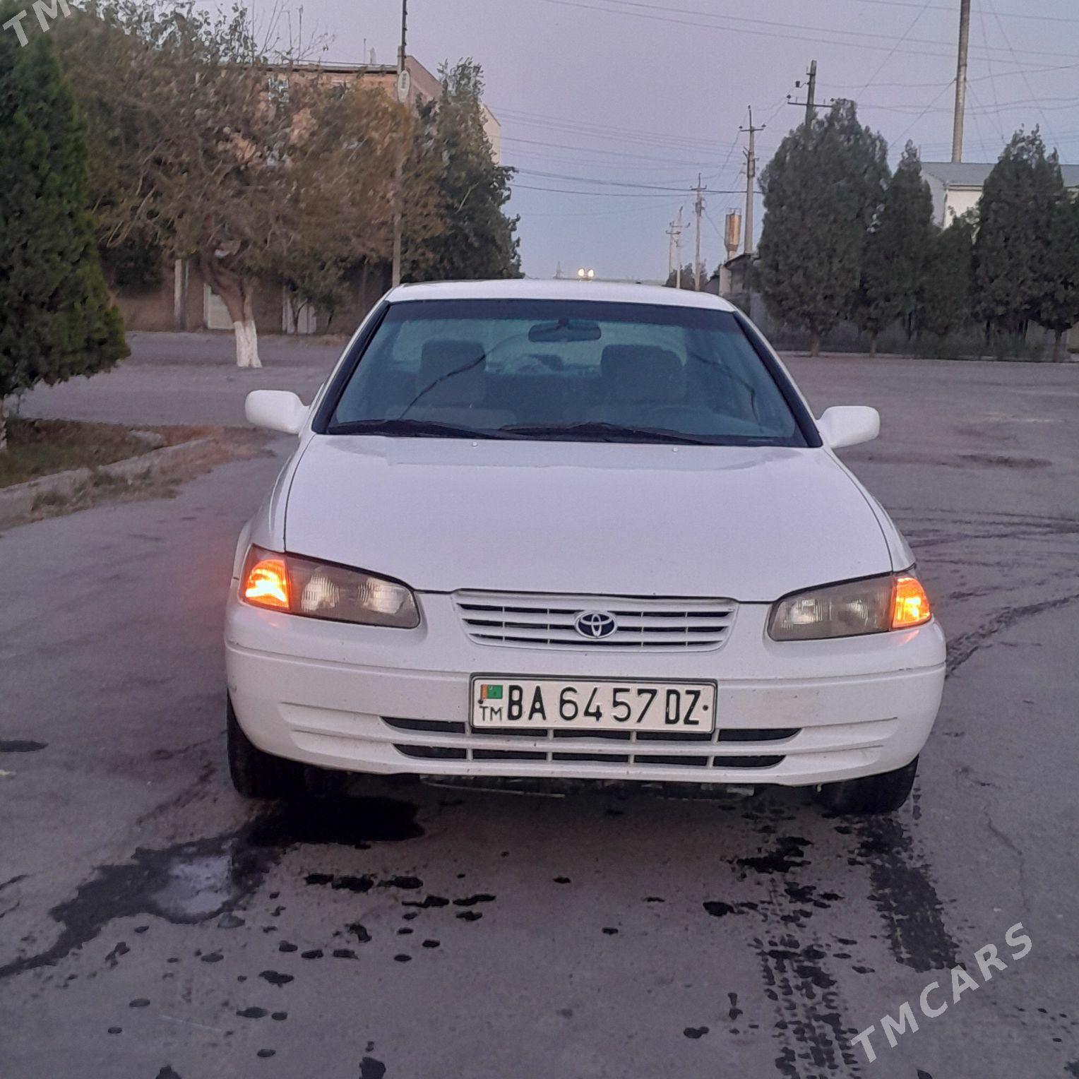 Toyota Camry 1999 - 140 000 TMT - Daşoguz - img 9