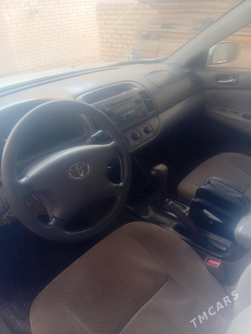 Toyota Camry 2002 - 125 000 TMT - Kerki - img 2