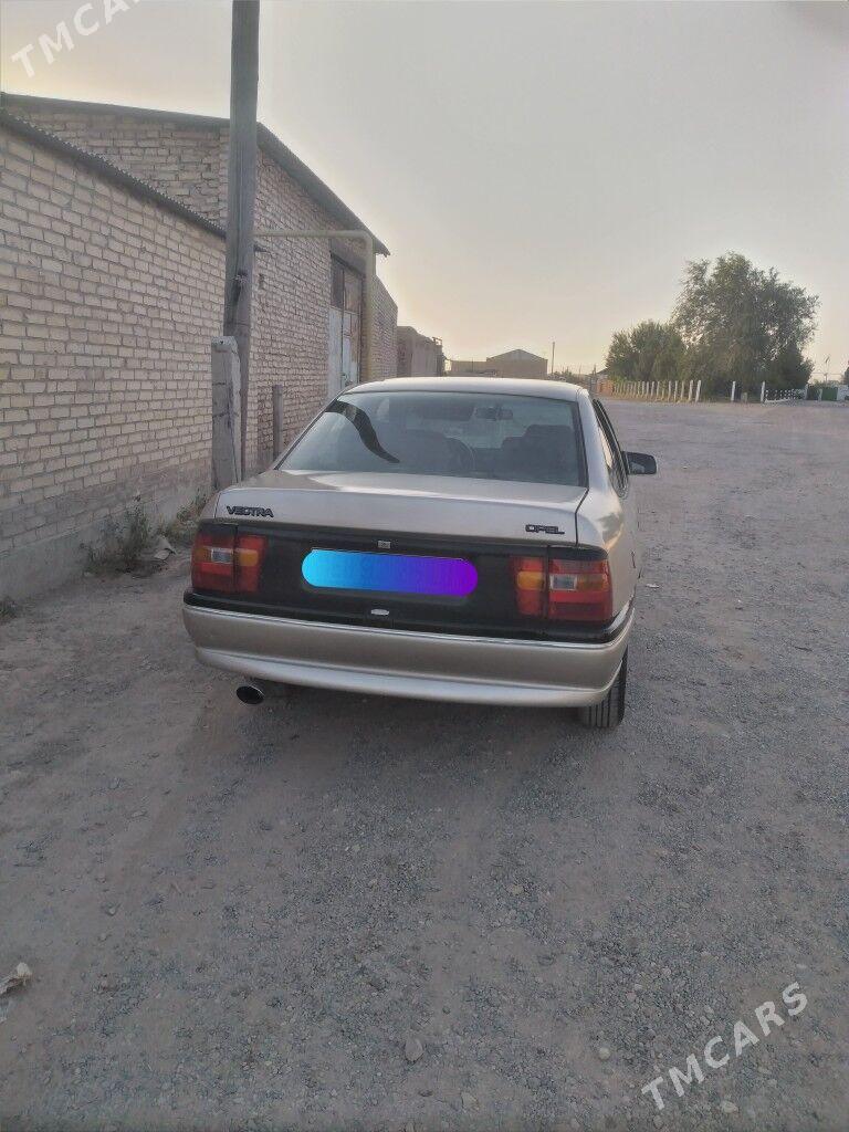 Opel Vectra 1991 - 27 000 TMT - Farap - img 3