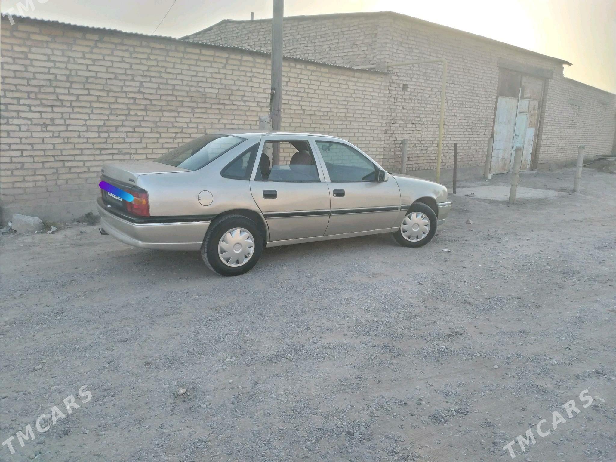 Opel Vectra 1991 - 27 000 TMT - Farap - img 5