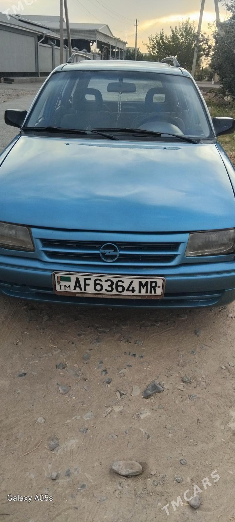 Opel Astra 1993 - 50 000 TMT - Mary - img 5