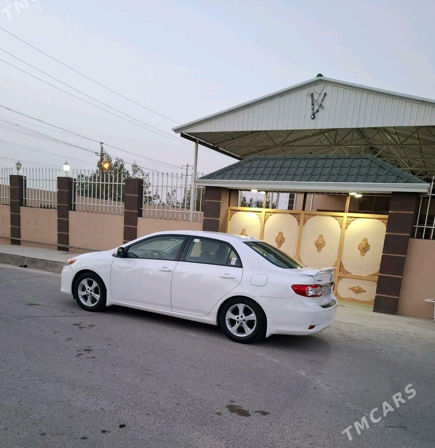 Toyota Corolla 2011 - 163 000 TMT - Ашхабад - img 3