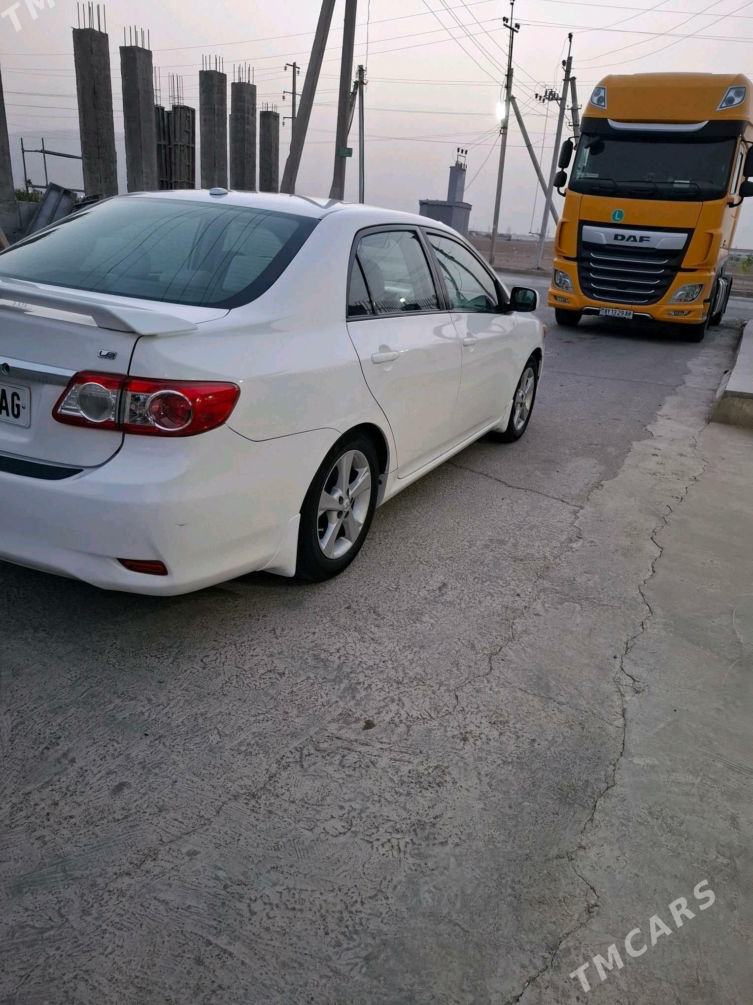 Toyota Corolla 2011 - 163 000 TMT - Ашхабад - img 4