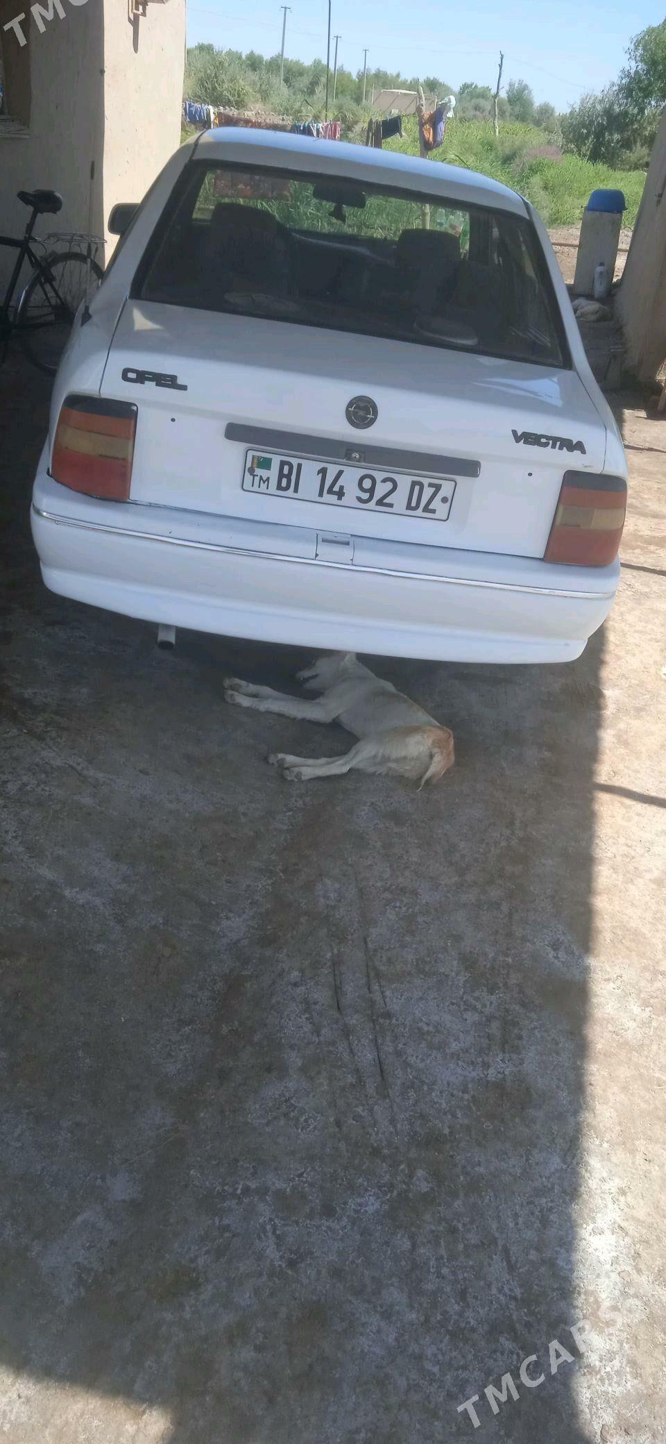 Opel Vectra 1989 - 30 000 TMT - Кёнеургенч - img 3