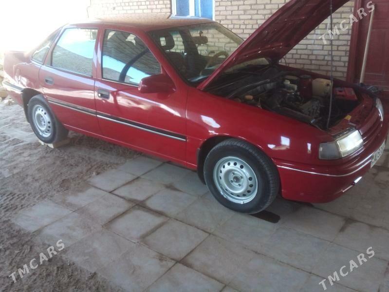 Opel Vectra 1990 - 30 000 TMT - Дянев - img 5
