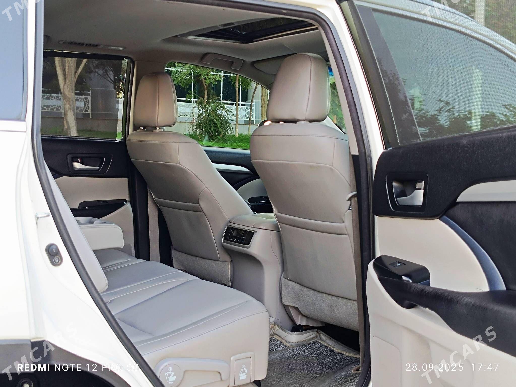 Toyota Highlander 2016 - 440 000 TMT - Мары - img 7