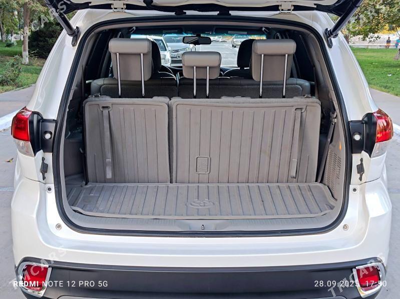 Toyota Highlander 2016 - 440 000 TMT - Мары - img 9