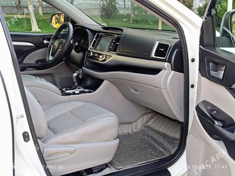 Toyota Highlander 2016 - 440 000 TMT - Мары - img 8