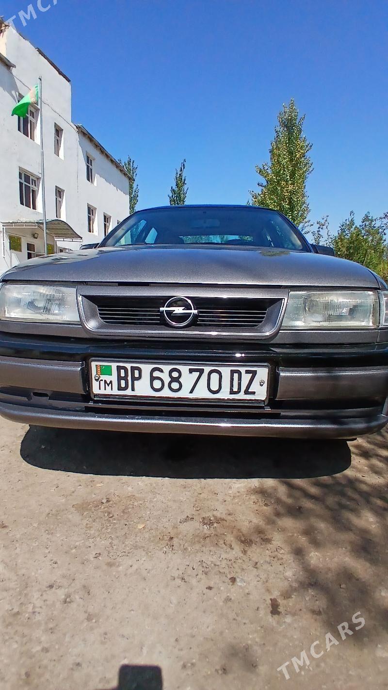 Opel Vectra 1990 - 42 000 TMT - Гурбансолтан Едже - img 2