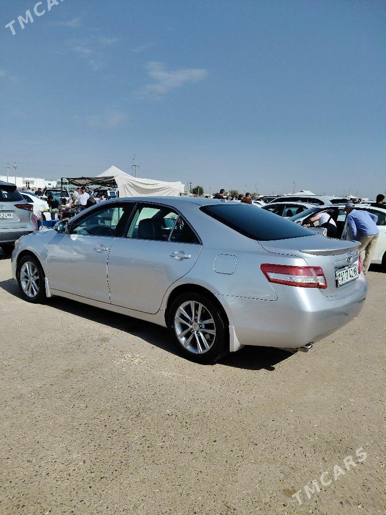 Toyota Camry 2010 - 205 000 TMT - Baýramaly - img 2