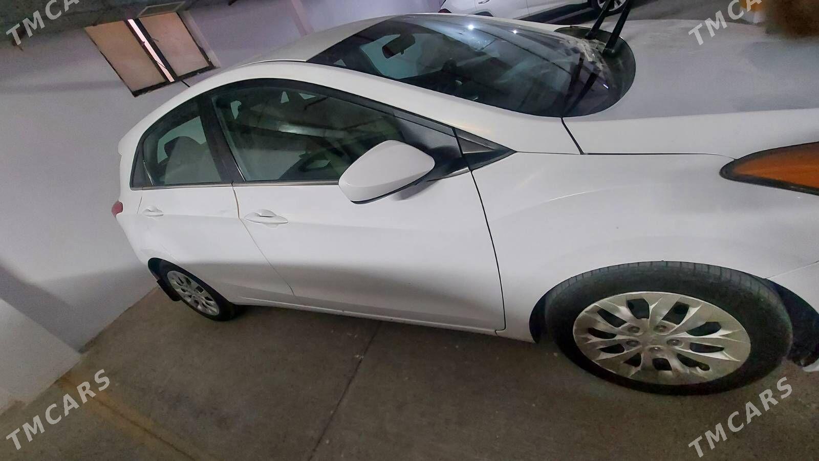 Hyundai Elantra 2015 - 152 000 TMT - Aşgabat - img 8