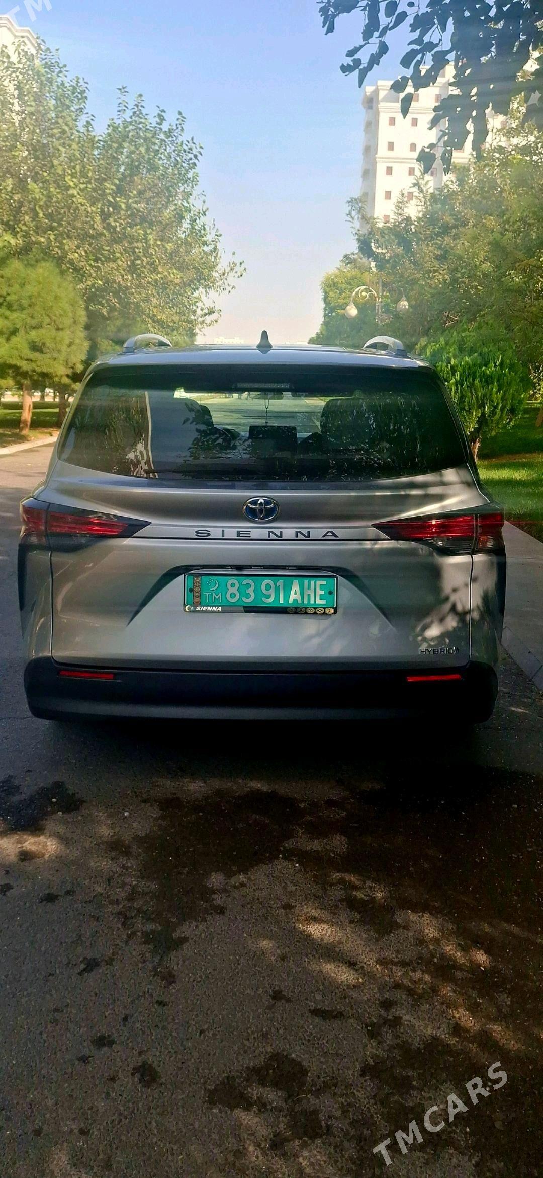 Toyota Sienna 2021 - 460 000 TMT - Ашхабад - img 2