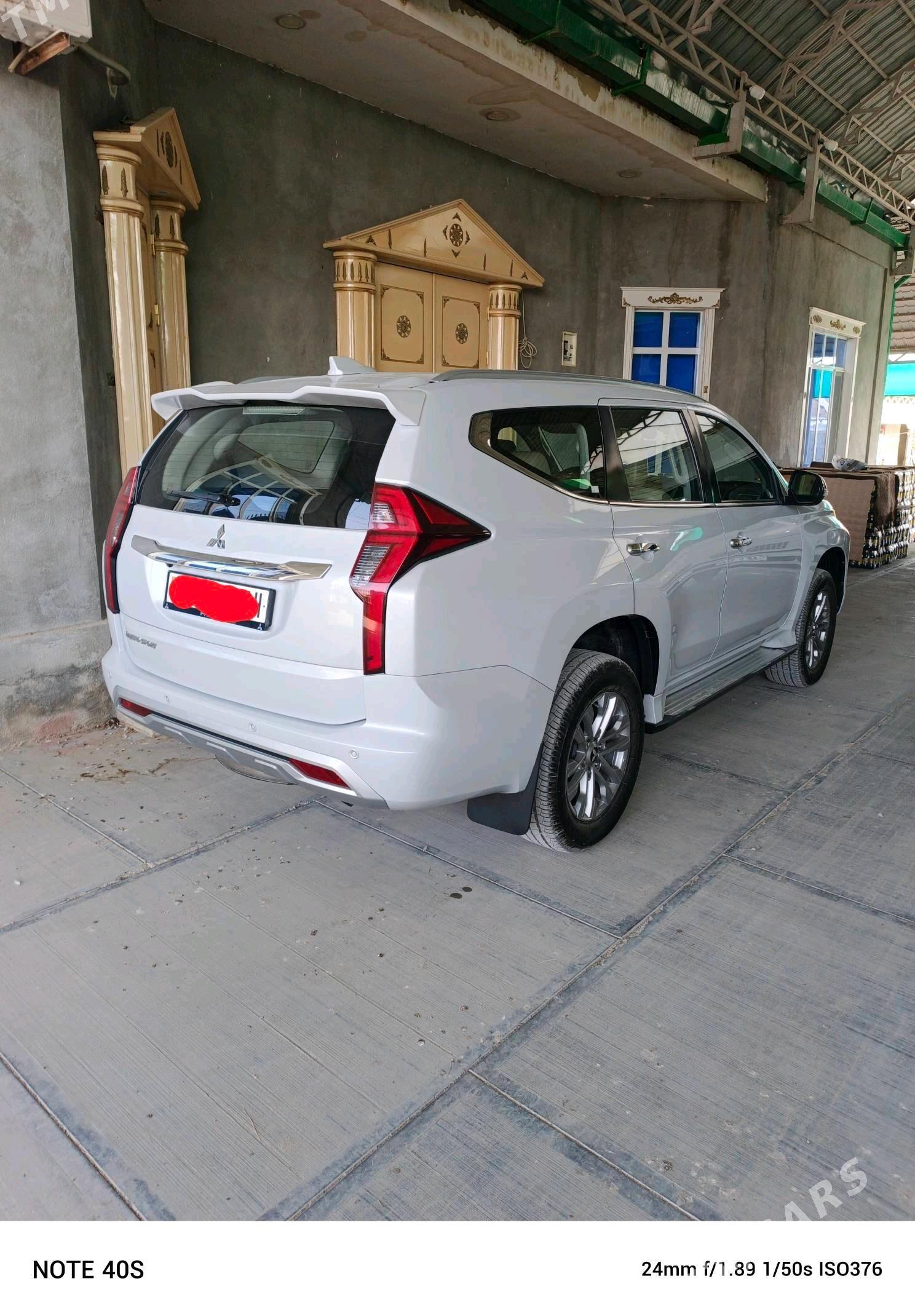 Mitsubishi Pajero 2020 - 440 000 TMT - Бузмеин - img 3