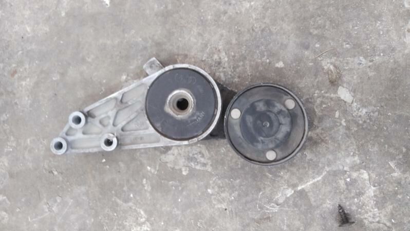 awtoşaýlar 2 000 TMT - Büzmeýin - img 6