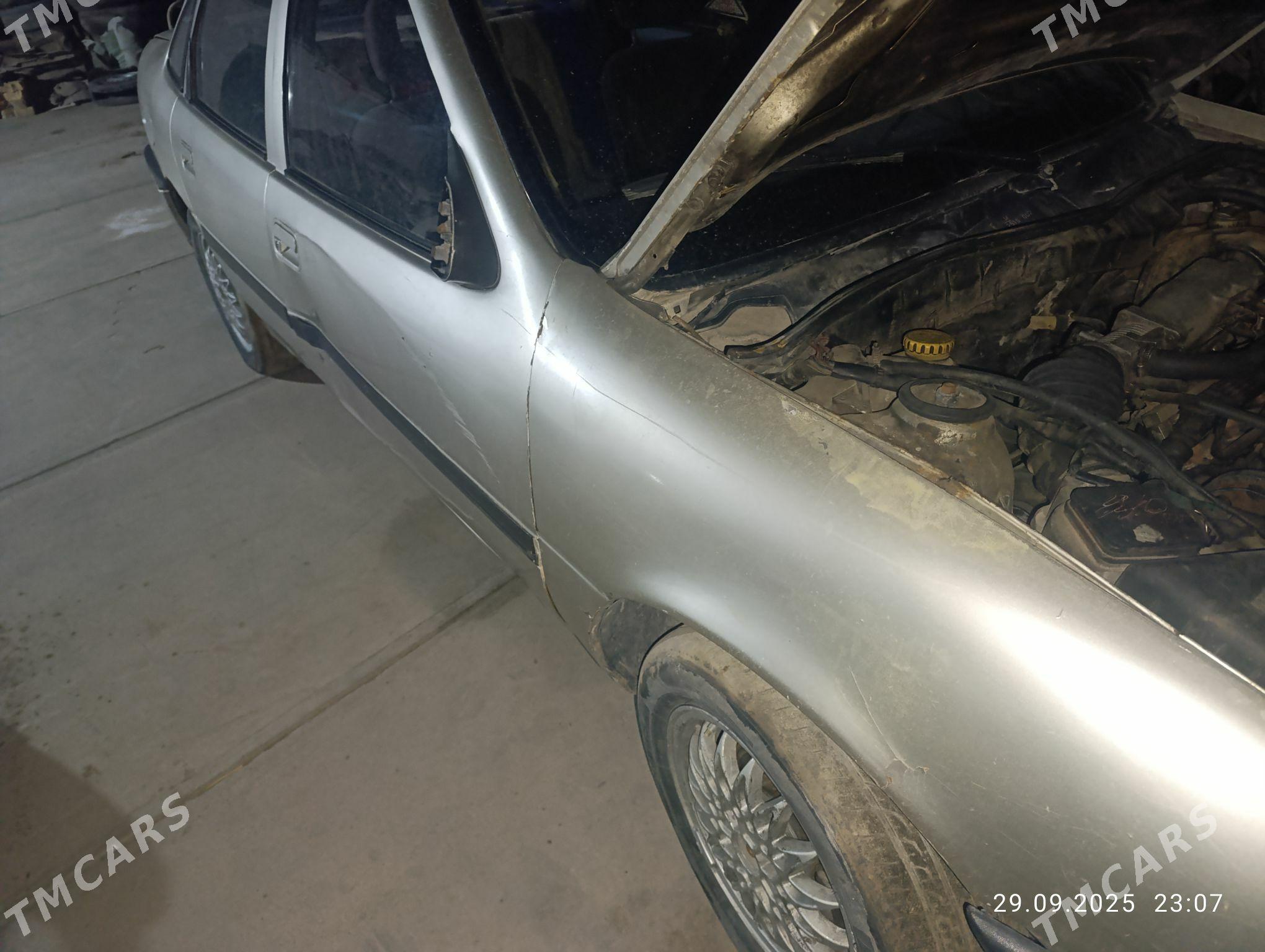 Opel Vectra 1991 - 11 000 TMT - Köneürgenç - img 5