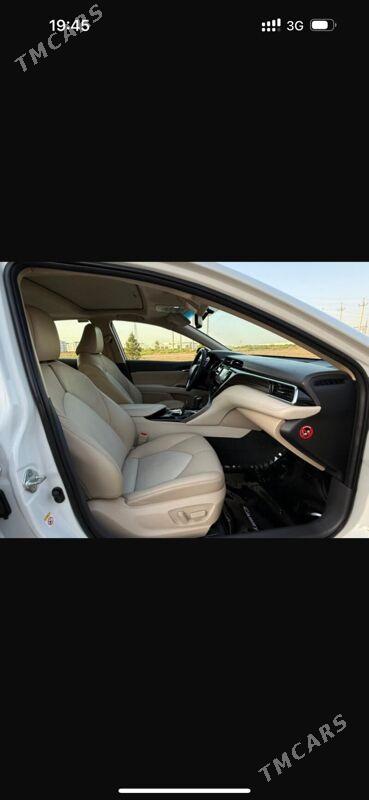 Toyota Camry 2018 - 415 000 TMT - Aşgabat - img 10