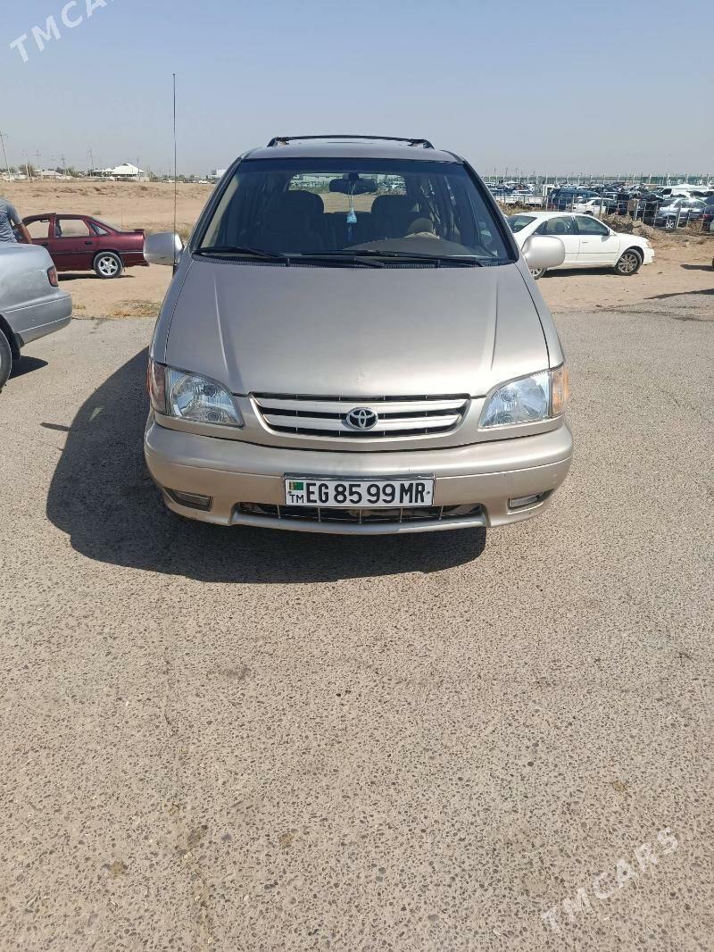 Toyota Sienna 2002 - 158 000 TMT - Baýramaly - img 4
