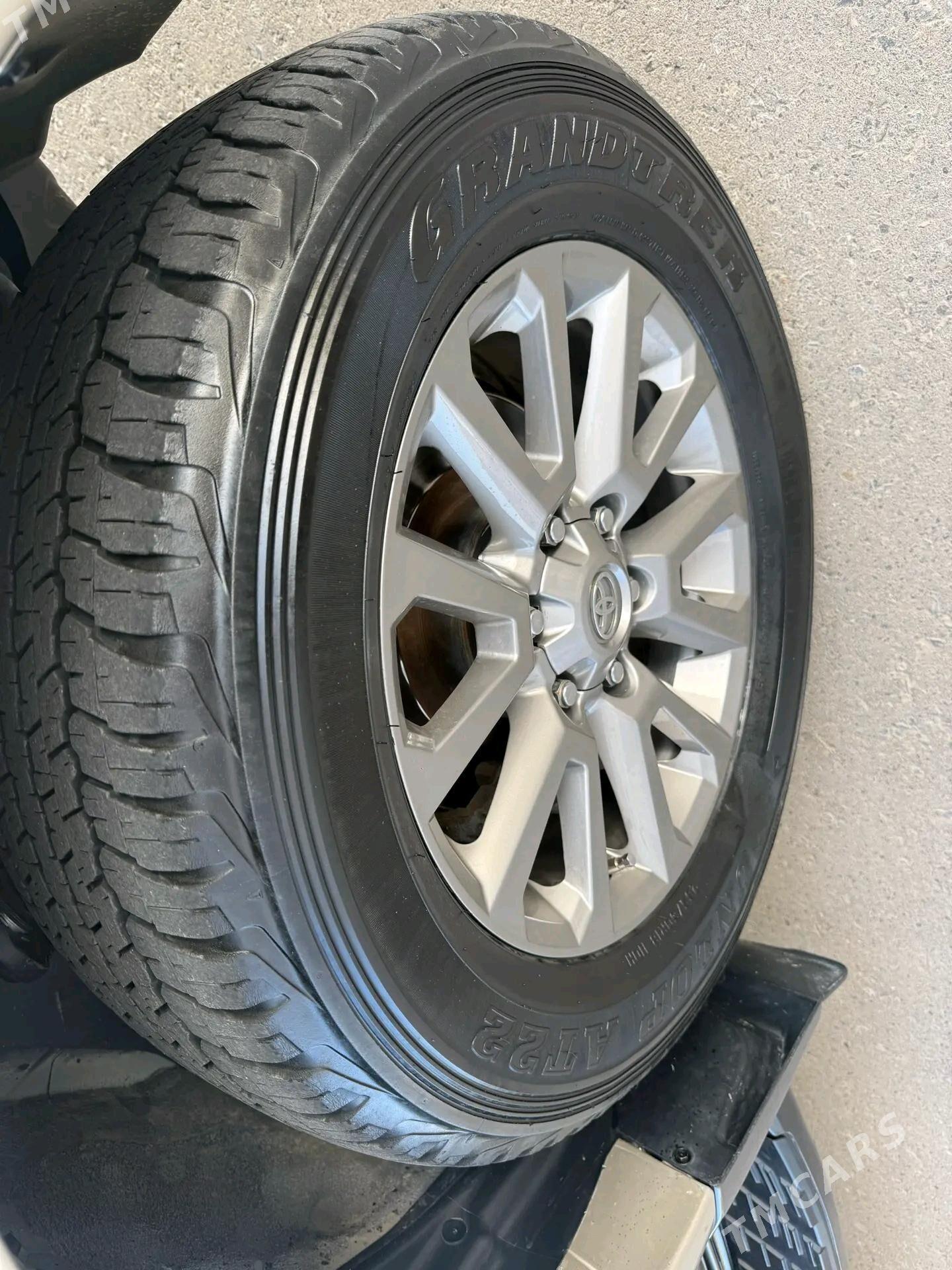 Toyota Land Cruiser Prado 2009 - 440 000 TMT - Türkmenabat - img 10