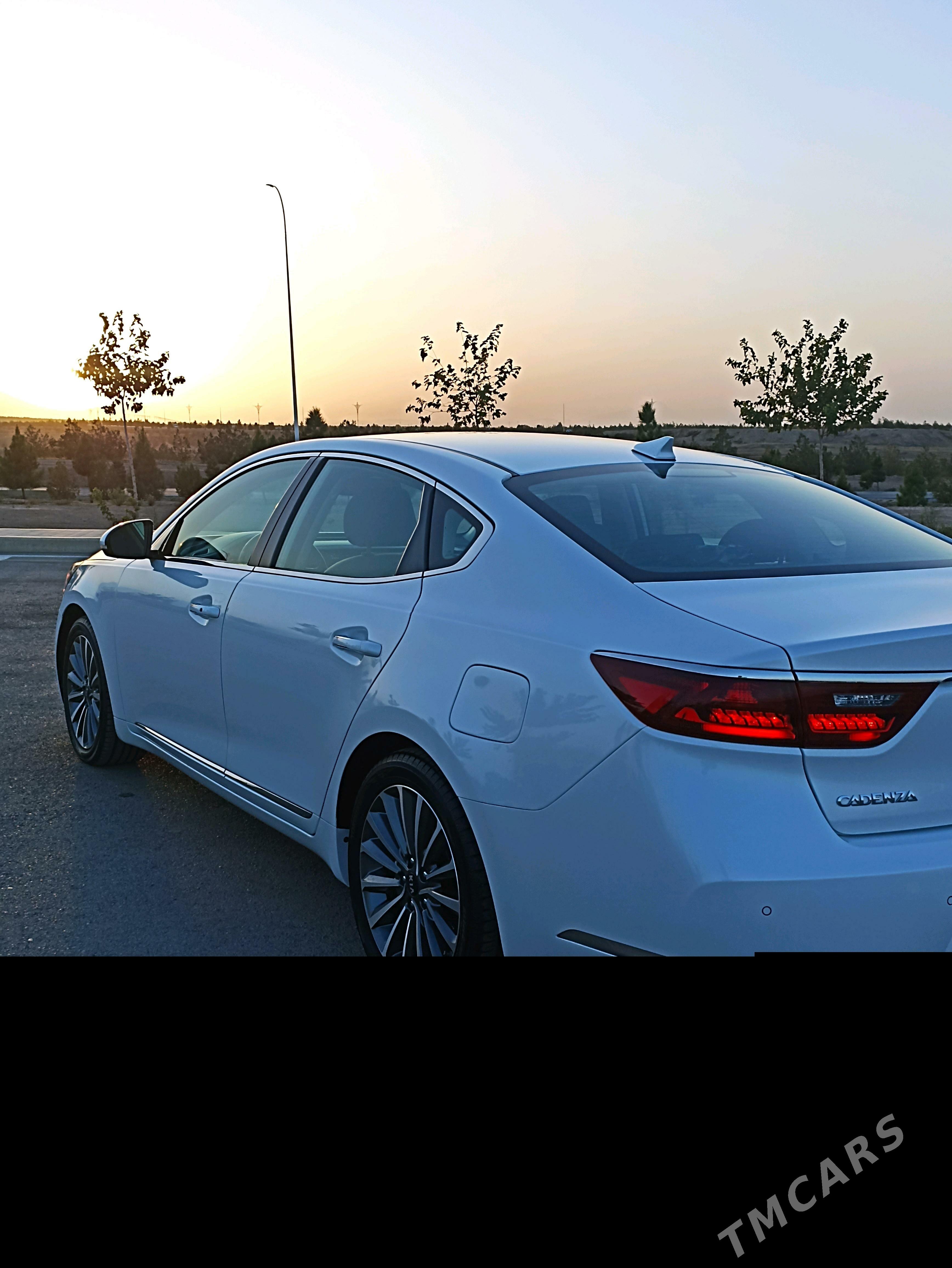 Kia Cadenza 2019 - 310 000 TMT - Änew - img 7