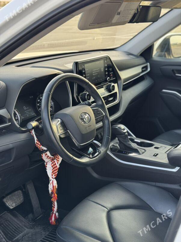Toyota Highlander 2021 - 540 000 TMT - Ашхабад - img 5