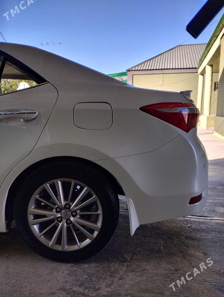 Toyota Corolla 2014 - 235 000 TMT - Гёкдепе - img 1