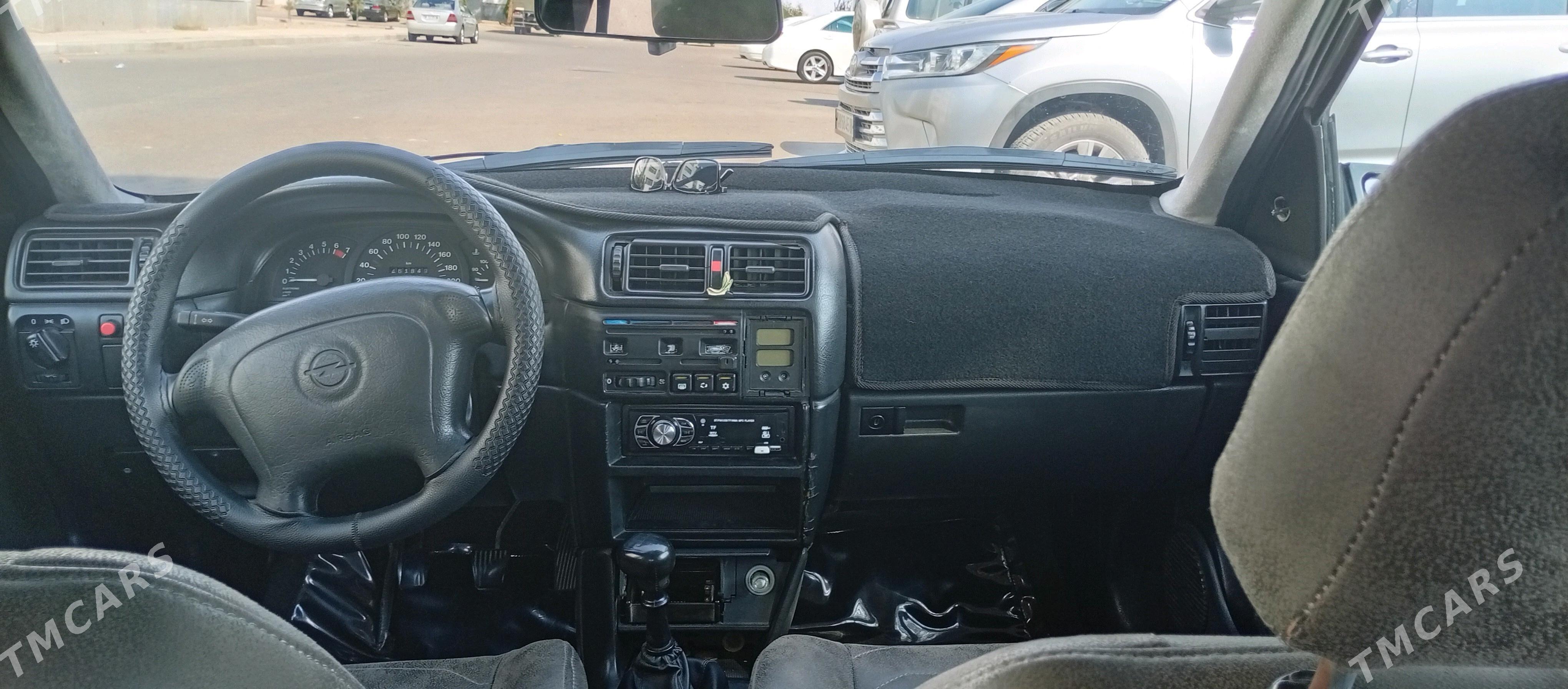 Opel Vectra 1995 - 54 000 TMT - Туркменбаши - img 3