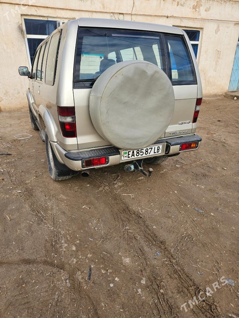 Isuzu Trooper 1999 - 95 000 TMT - Halaç - img 5