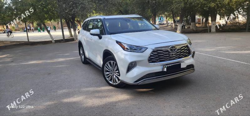 Toyota Highlander 2023 - 680 000 TMT - Ёлётен - img 6