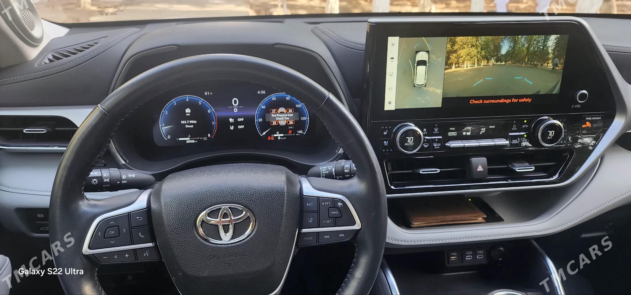 Toyota Highlander 2023 - 680 000 TMT - Ёлётен - img 7
