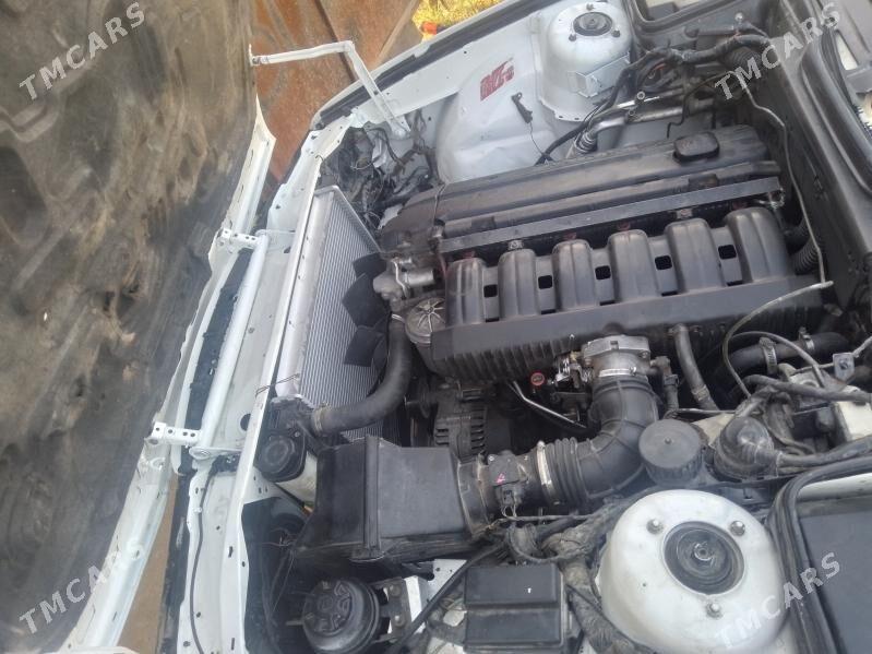 BMW 525 1990 - 42 000 TMT - Векильбазар - img 4