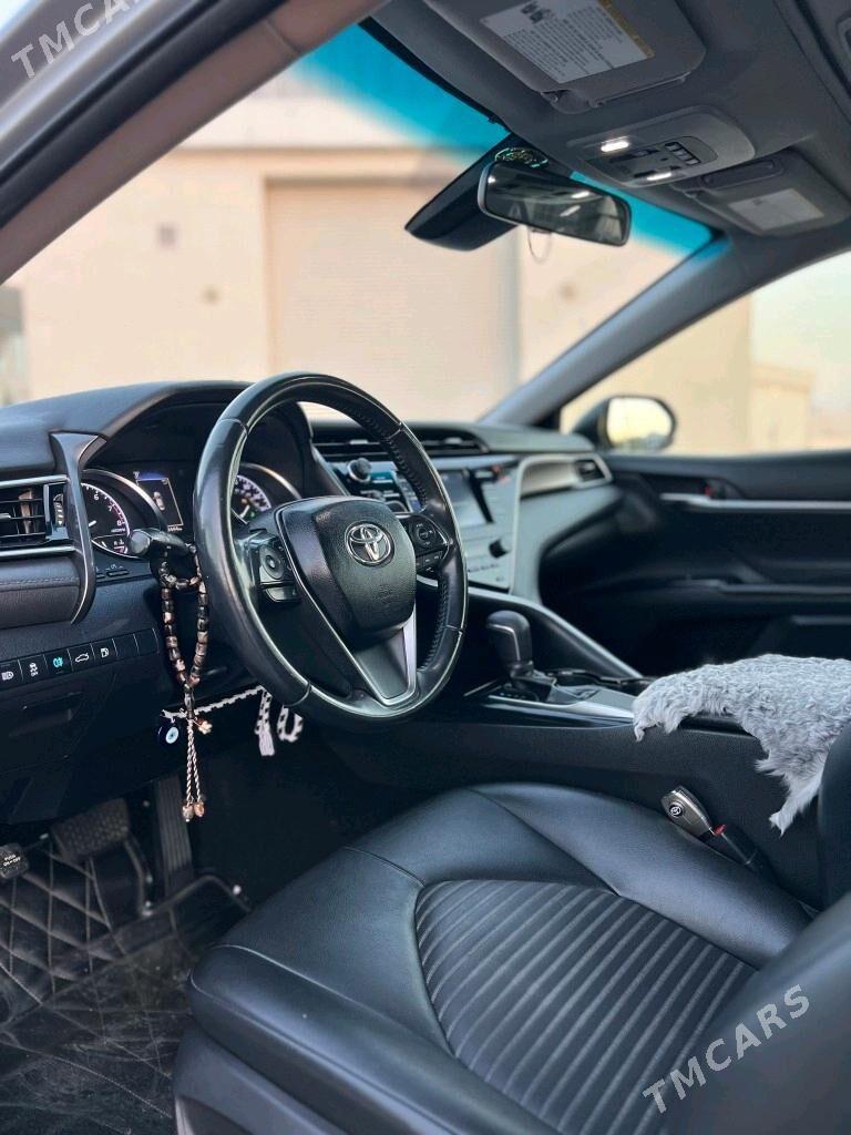 Toyota Camry 2018 - 290 000 TMT - Балканабат - img 7