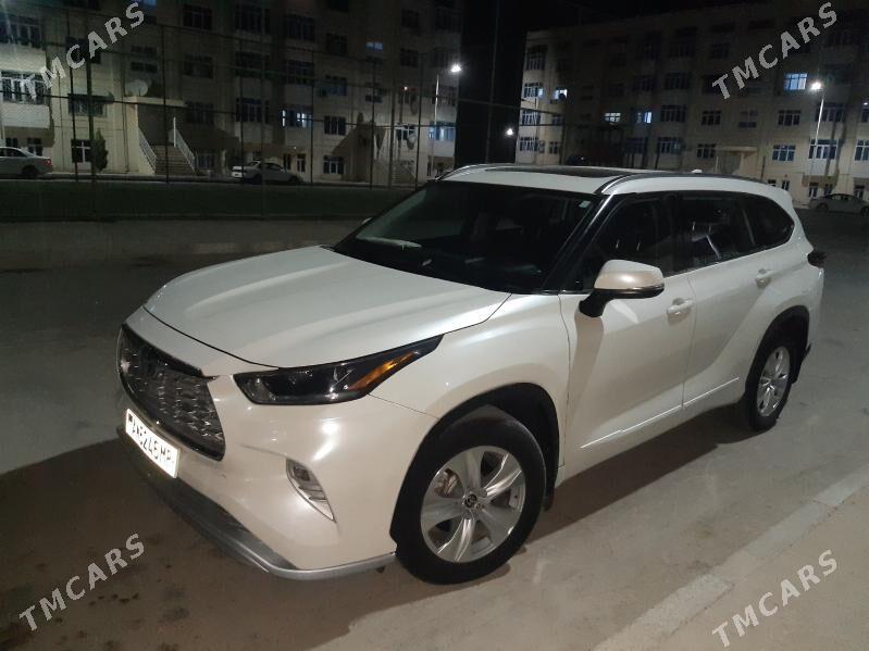 Toyota Highlander 2021 - 600 000 TMT - Туркменабат - img 8