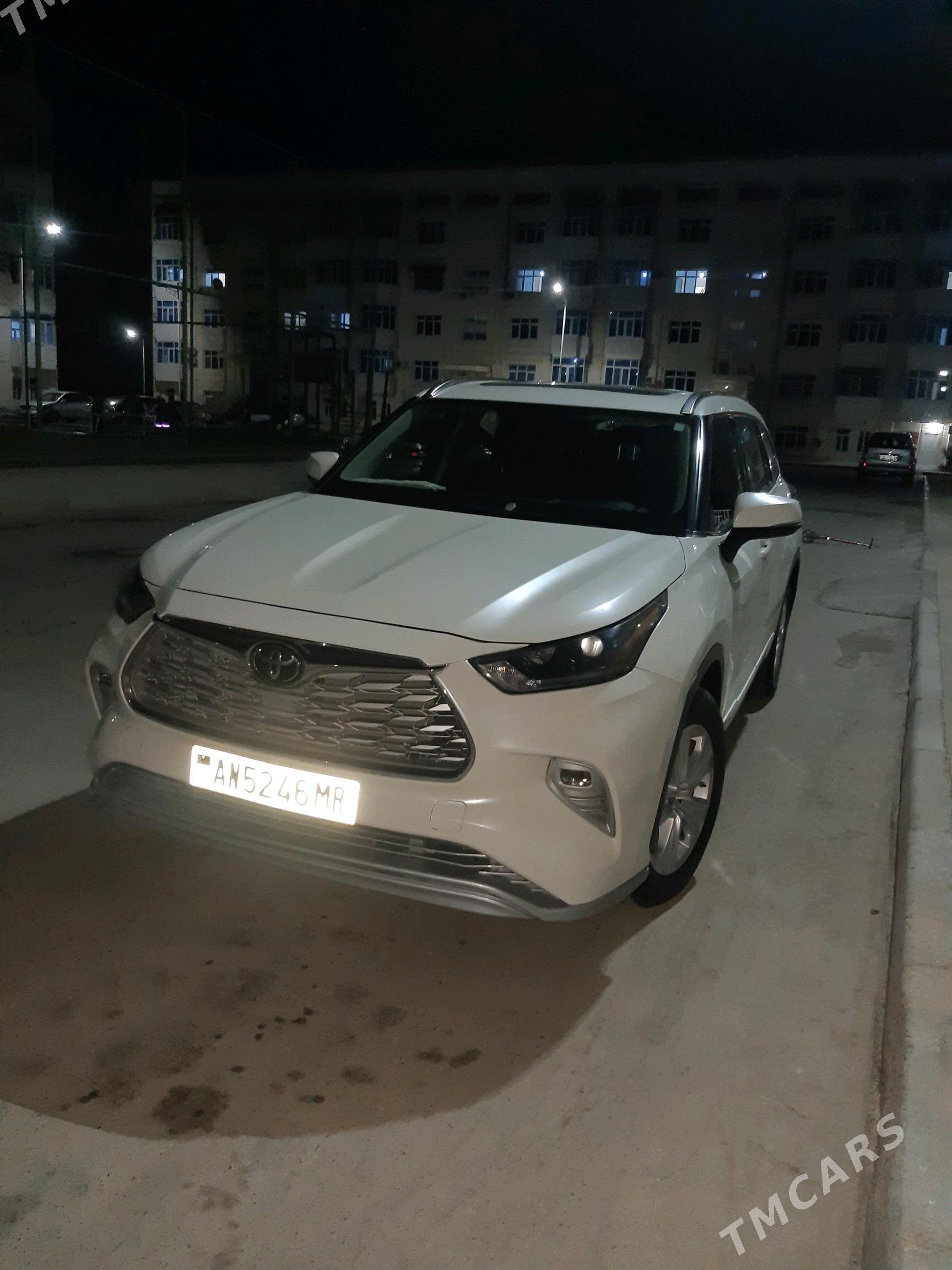 Toyota Highlander 2021 - 600 000 TMT - Туркменабат - img 9