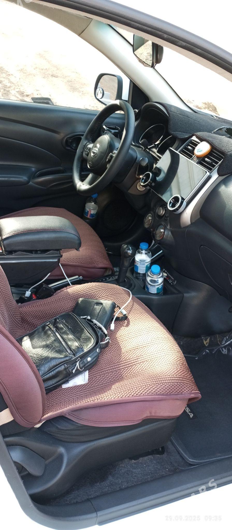 Nissan Versa 2011 - 130 000 TMT - Ашхабад - img 6