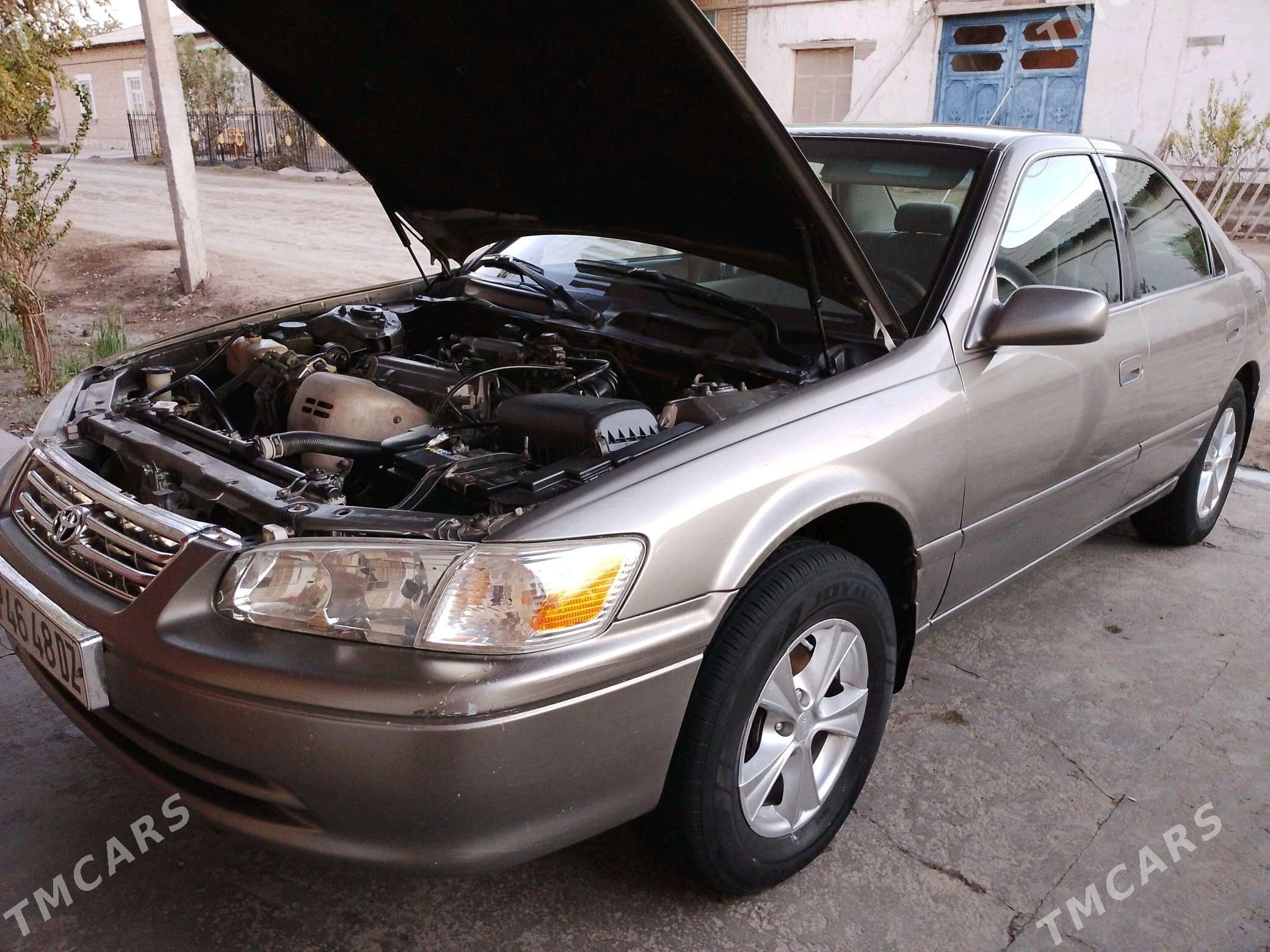 Toyota Camry 2000 - 135 000 TMT - Кёнеургенч - img 6