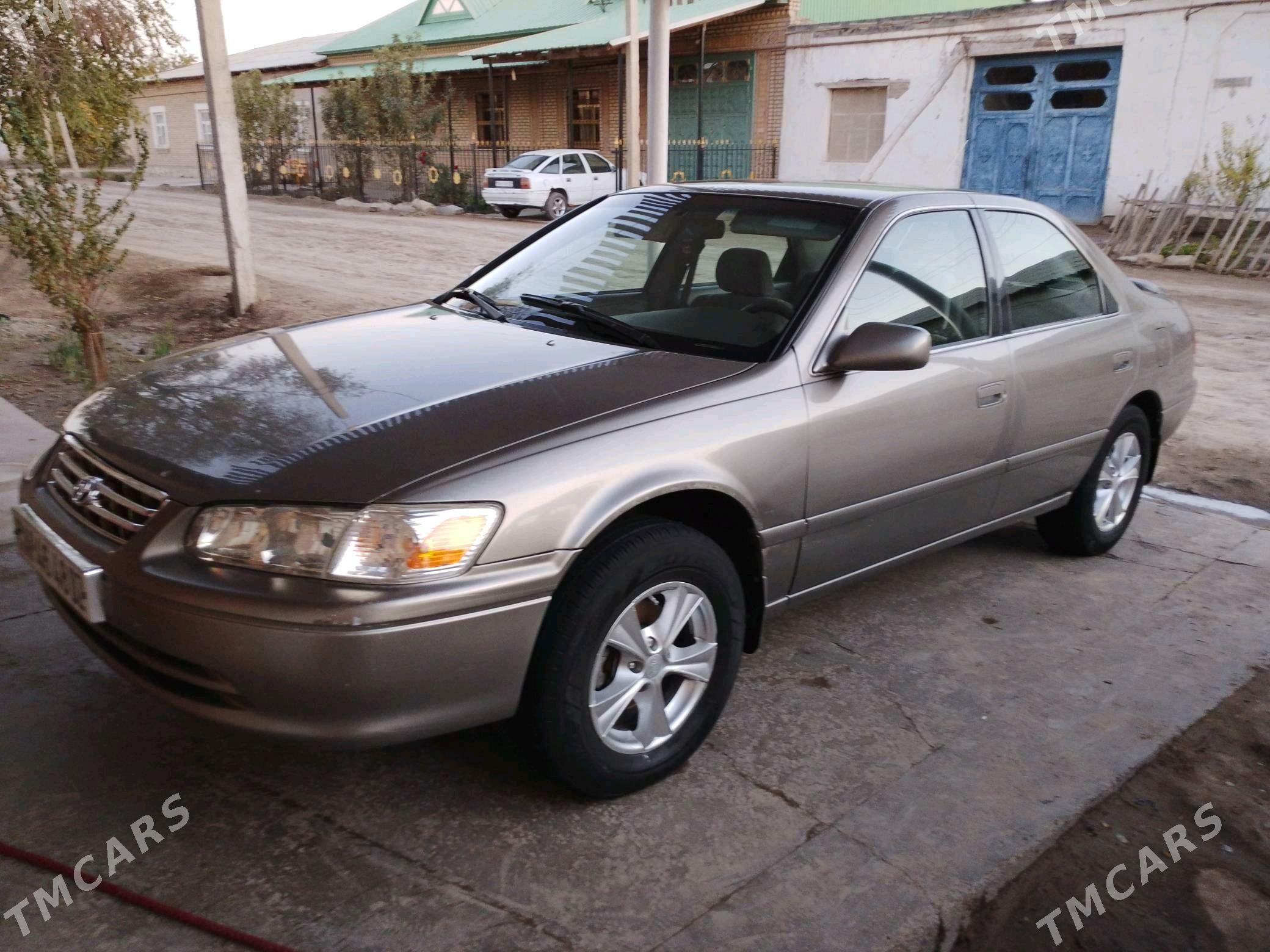 Toyota Camry 2000 - 135 000 TMT - Кёнеургенч - img 7