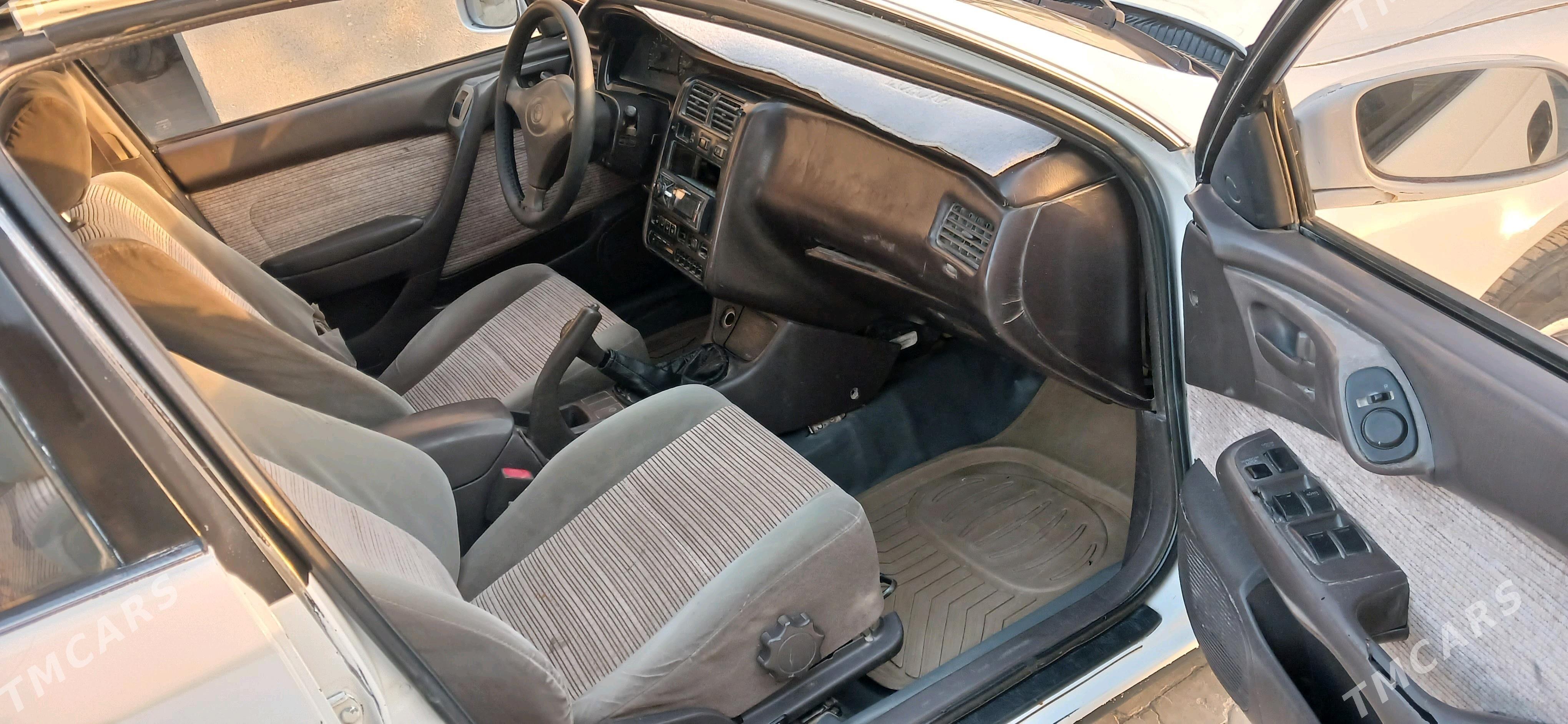 Toyota Corona 1992 - 60 000 TMT - Мары - img 5
