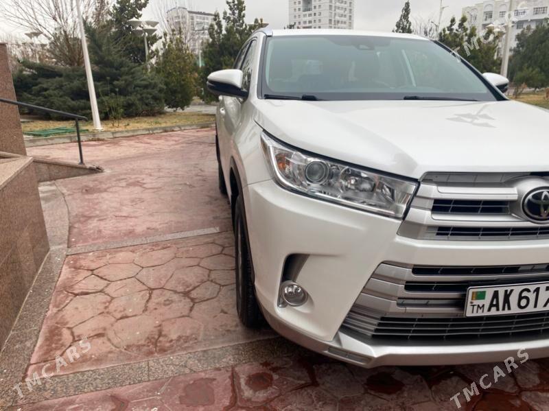 Toyota Highlander 2018 - 438 000 TMT - Ашхабад - img 4