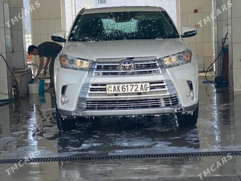 Toyota Highlander 2018 - 438 000 TMT - Ашхабад - img 6