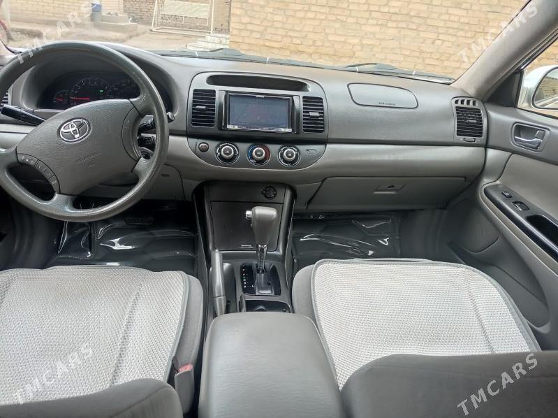 Toyota Camry 2005 - 190 000 TMT - Сакарчага - img 3