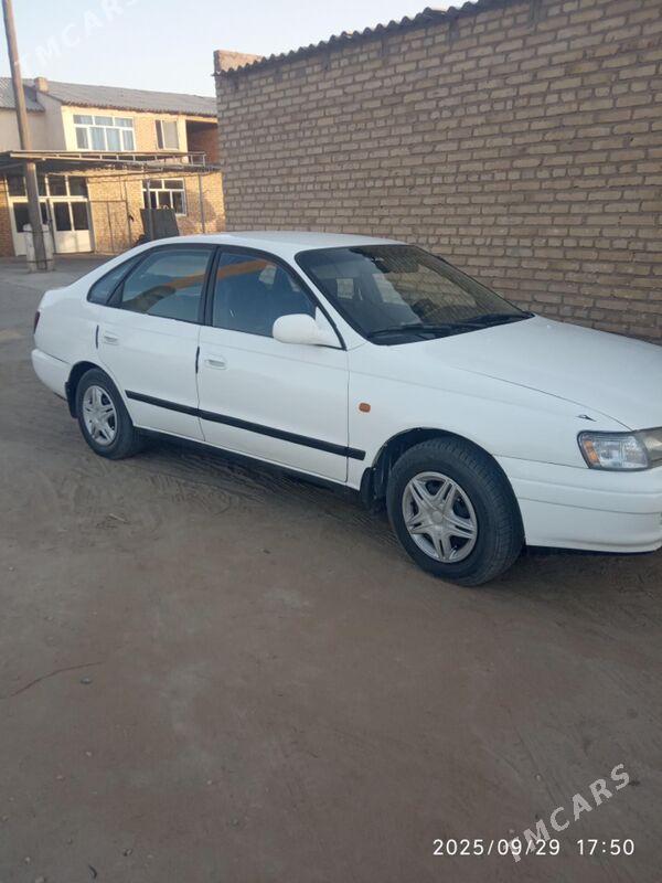Toyota Carina 1992 - 75 000 TMT - Saýat - img 3