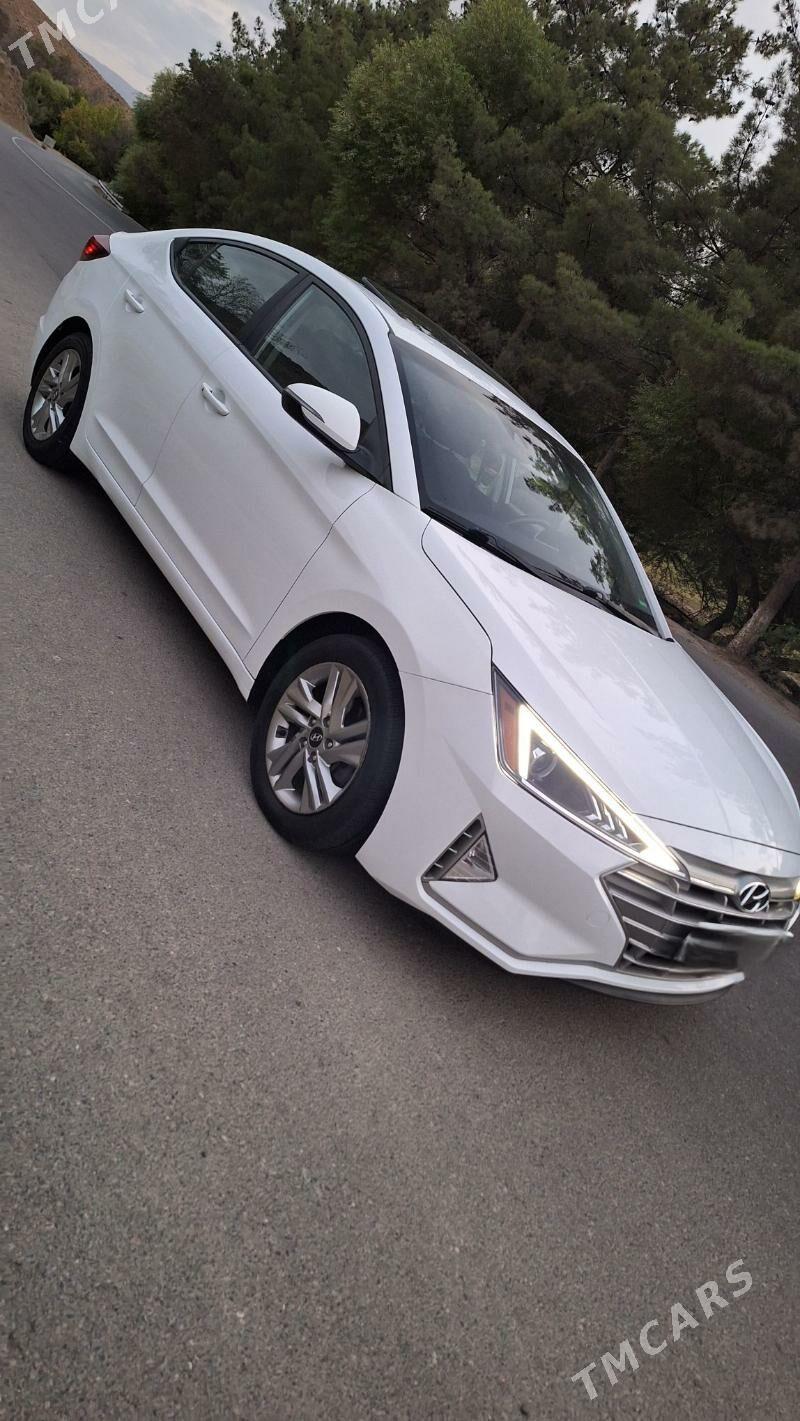 Hyundai Elantra 2020 - 250 000 TMT - Aşgabat - img 7