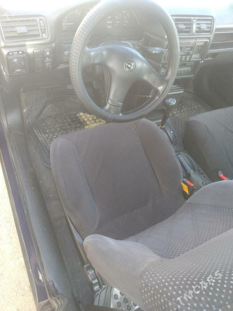 Opel Vectra 1993 - 60 000 TMT - Дашогуз - img 4